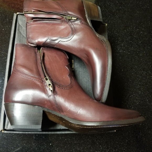 Frye Boots - Picture 10 of 11